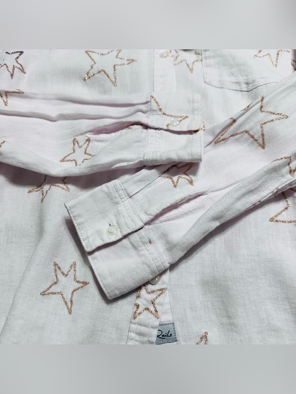 RAILS Women's Charli Starstruck
Button Down Shirt Linen Blend Sz.M
Whimsy Preppy - Picture 4 of 9